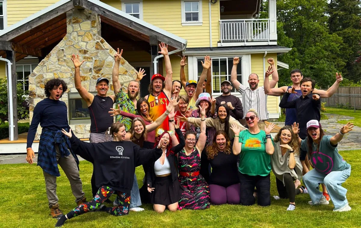 Joymaker alumni group photo outdoors